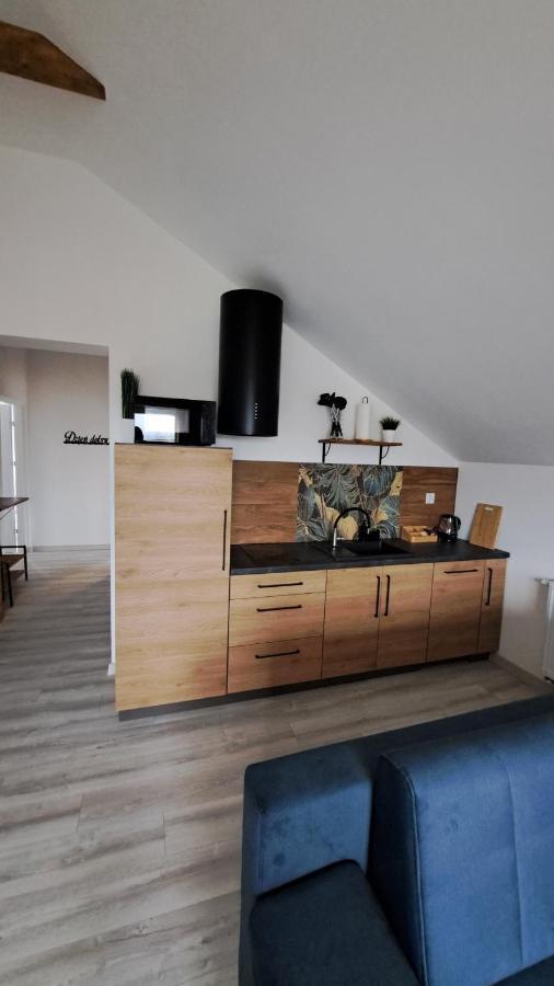 Apartamenty Bujaki 乌斯特龙 外观 照片