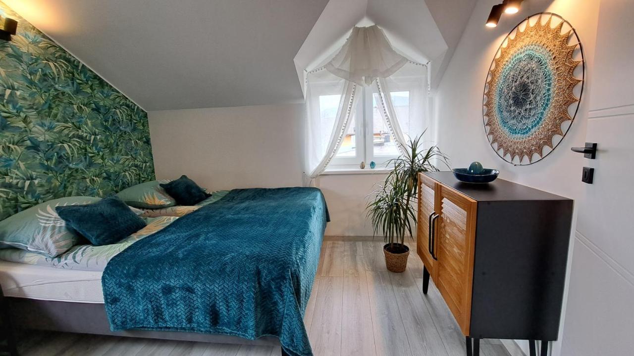 Apartamenty Bujaki 乌斯特龙 外观 照片